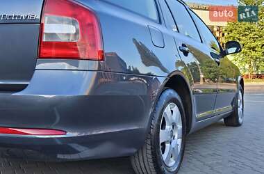 Универсал Skoda Octavia 2010 в 