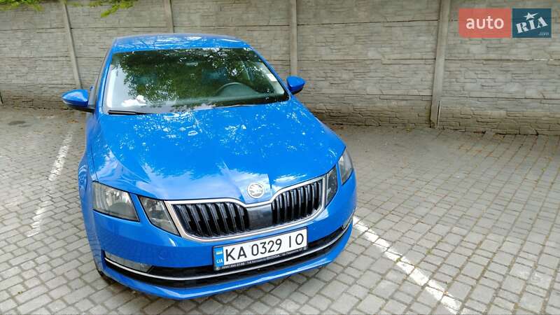 Ліфтбек Skoda Octavia 2018 в 