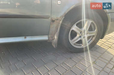 Лифтбек Skoda Octavia 2003 в 