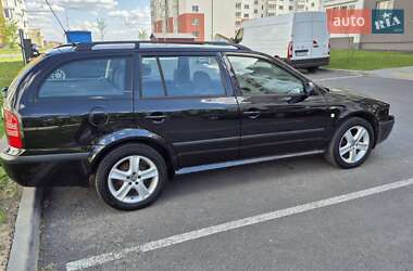 Универсал Skoda Octavia 2003 в 