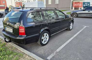 Универсал Skoda Octavia 2003 в 