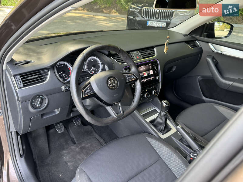 Лифтбек Skoda Octavia 2018 в Тернополе