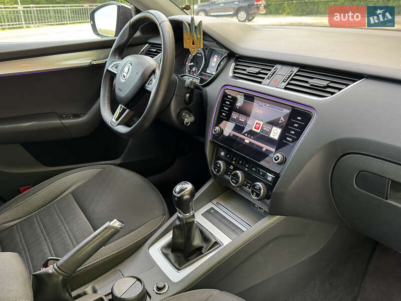 Лифтбек Skoda Octavia 2018 в Тернополе