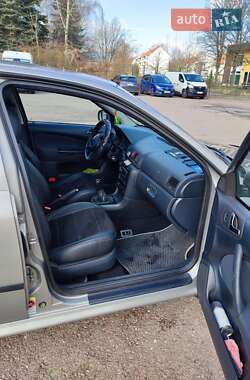 Лифтбек Skoda Octavia 2009 в 