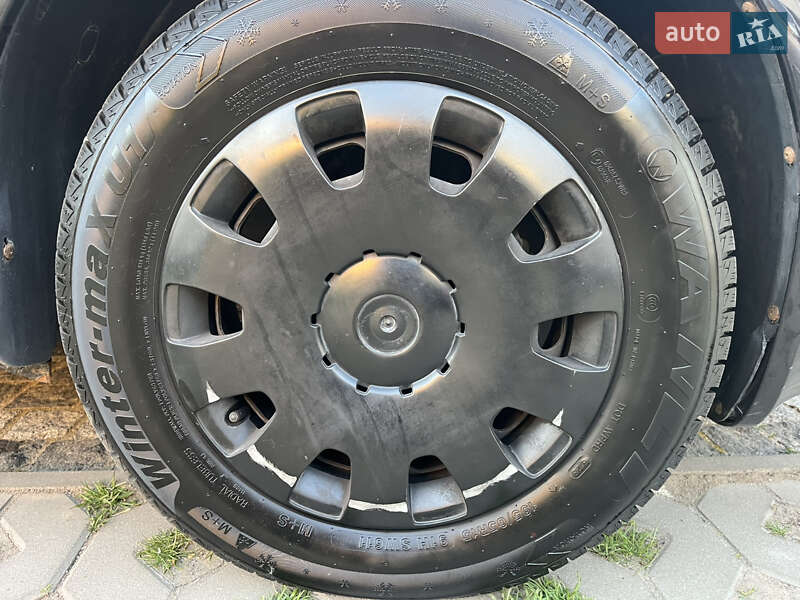 Універсал Skoda Octavia 2008 в Звягелі
