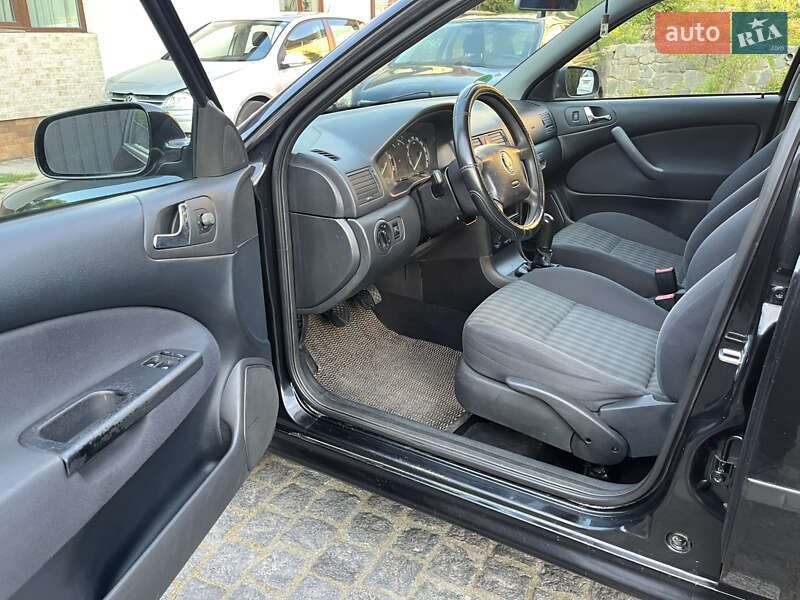 Універсал Skoda Octavia 2008 в Звягелі