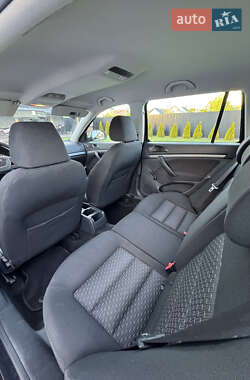 Універсал Skoda Octavia 2010 в 