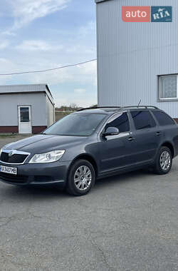 Универсал Skoda Octavia 2011 в 