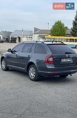 Универсал Skoda Octavia 2011 в 