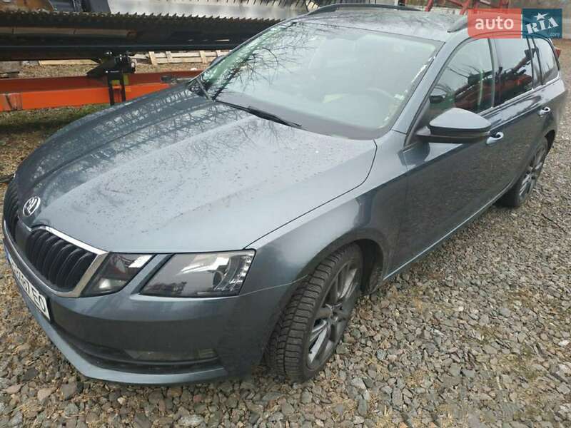 Універсал Skoda Octavia 2019 в Прилуках