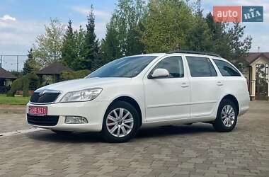Универсал Skoda Octavia 2011 в 