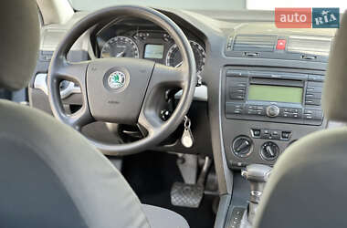 Ліфтбек Skoda Octavia 2005 в 