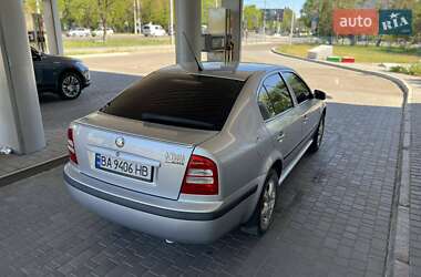 Лифтбек Skoda Octavia 2008 в 