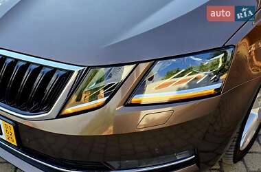Ліфтбек Skoda Octavia 2019 в 