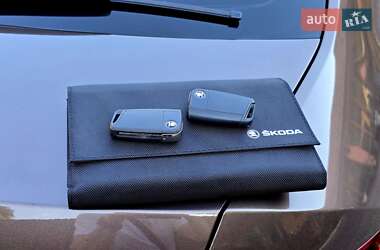 Ліфтбек Skoda Octavia 2019 в 