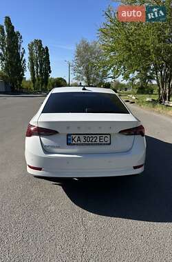 Лифтбек Skoda Octavia 2021 в 