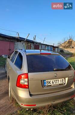 Универсал Skoda Octavia 2009 в Днепре