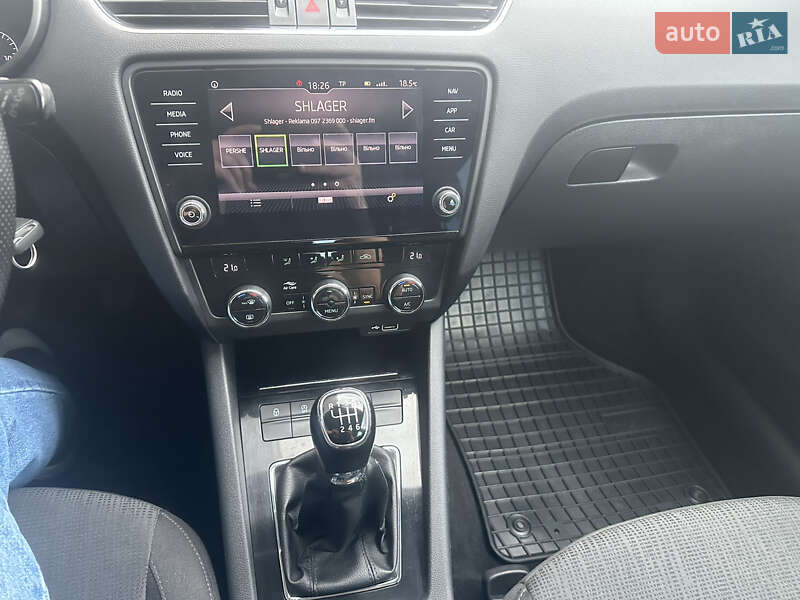 Універсал Skoda Octavia 2018 в Львові фото 42 Універсал Skoda Octavia 2018 в Львові