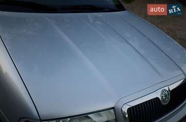 Лифтбек Skoda Octavia 2009 в 