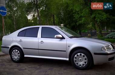 Лифтбек Skoda Octavia 2009 в 