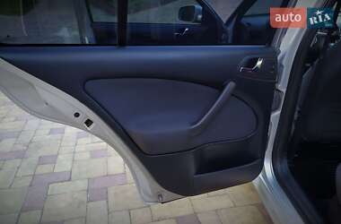 Лифтбек Skoda Octavia 2009 в 