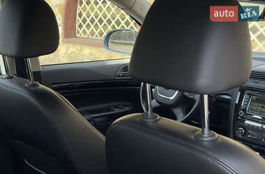 Универсал Skoda Octavia 2010 в 