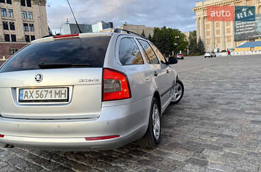 Универсал Skoda Octavia 2009 в 