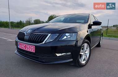 Лифтбек Skoda Octavia 2019 в Ровно