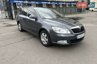 Универсал Skoda Octavia 2011 в 