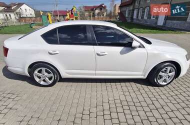 Ліфтбек Skoda Octavia 2016 в 