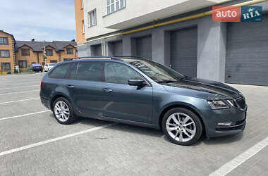 Универсал Skoda Octavia 2019 в 