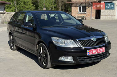 Універсал Skoda Octavia 2010 в 