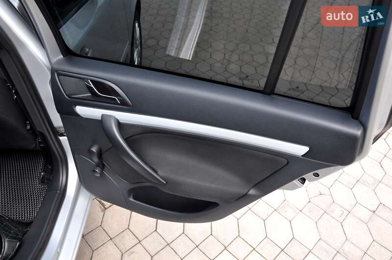 Универсал Skoda Octavia 2011 в Львове