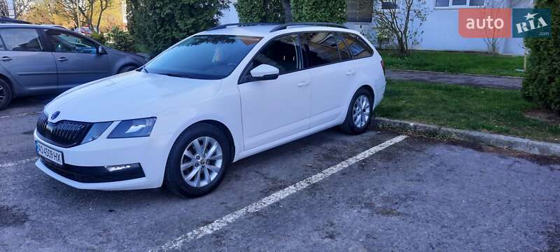 Универсал Skoda Octavia 2017 в Мукачево