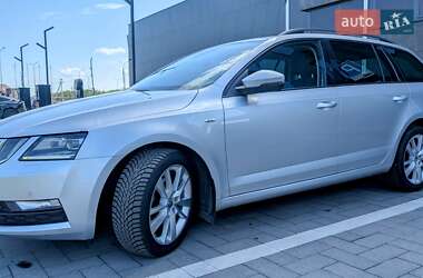 Универсал Skoda Octavia 2017 в Луцке