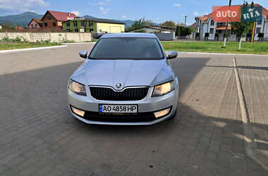 Лифтбек Skoda Octavia 2014 в Иршаве