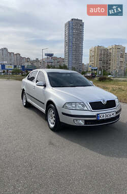 Лифтбек Skoda Octavia 2007 в Киеве