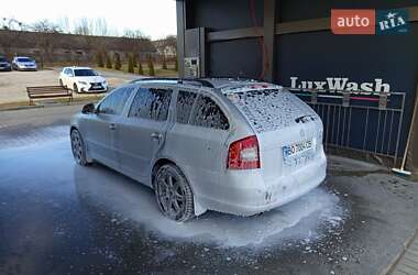 Універсал Skoda Octavia 2013 в 