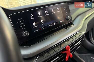 Ліфтбек Skoda Octavia 2020 в 