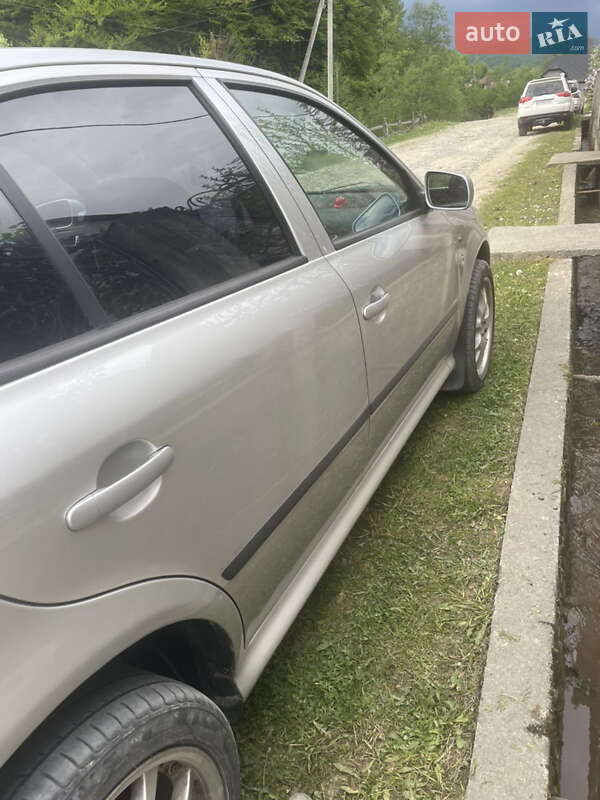 Лифтбек Skoda Octavia 2003 в Рахове фото 4 Лифтбек Skoda Octavia 2003 в Рахове