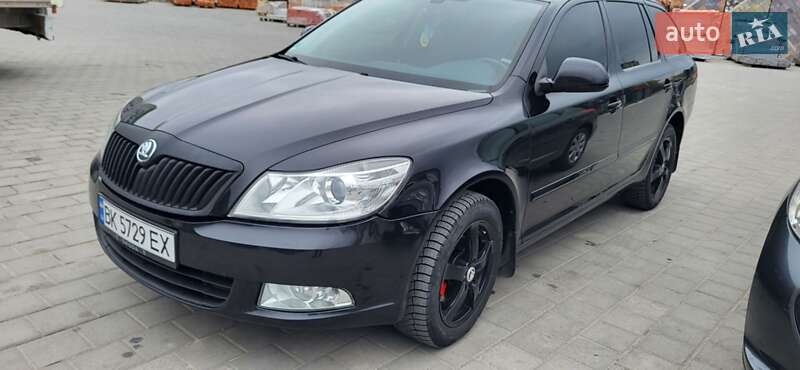 Універсал Skoda Octavia 2010 в Дубні