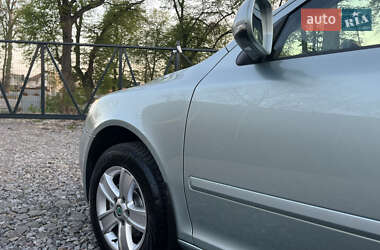Универсал Skoda Octavia 2012 в 