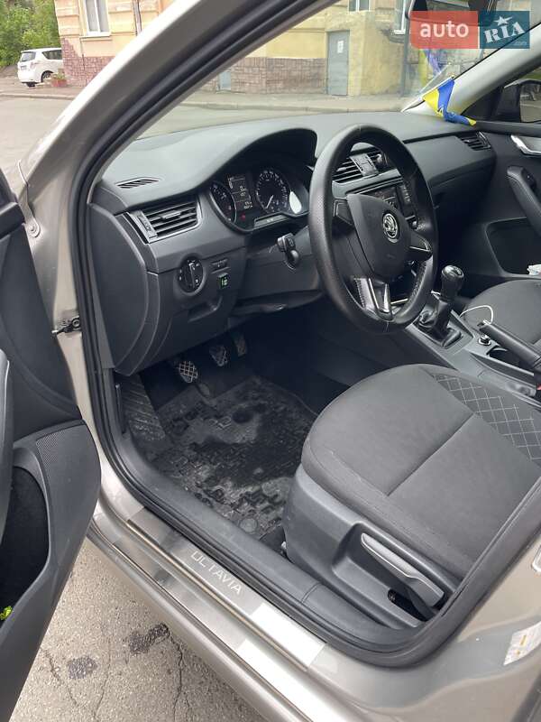 Лифтбек Skoda Octavia 2017 в Львове фото 8 Лифтбек Skoda Octavia 2017 в Львове