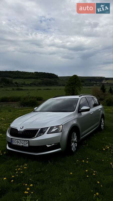 Универсал Skoda Octavia 2018 в Тернополе фото 3 Универсал Skoda Octavia 2018 в Тернополе