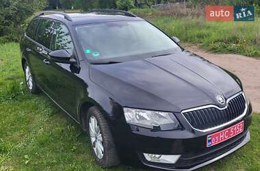 Универсал Skoda Octavia 2015 в Луцке