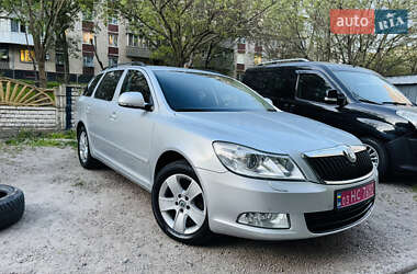 Универсал Skoda Octavia 2009 в 
