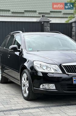 Універсал Skoda Octavia 2012 в 
