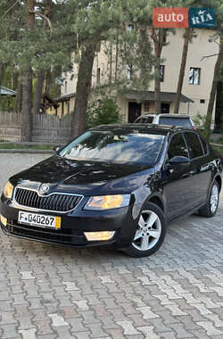 Ліфтбек Skoda Octavia 2015 в Луцьку