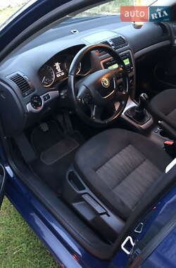 Универсал Skoda Octavia 2011 в 
