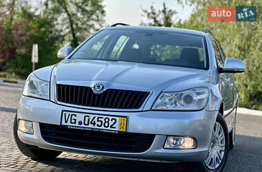 Универсал Skoda Octavia 2009 в 